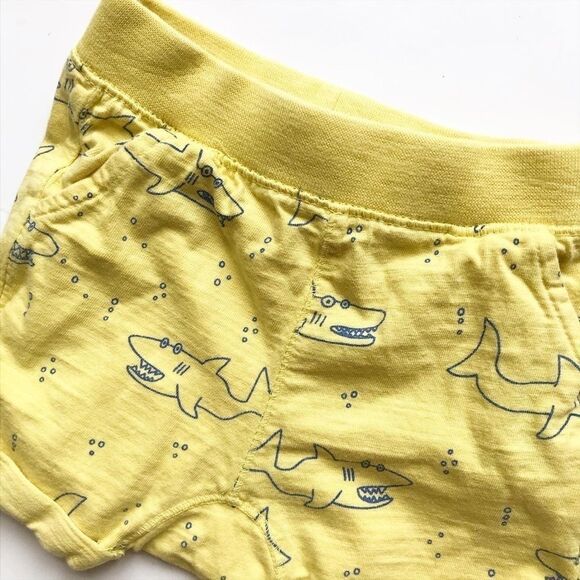 Zara yellow shark print shorts EUC 6-9 months - Picture 2 of 4